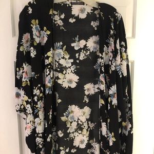 Brandy Melville kimono!